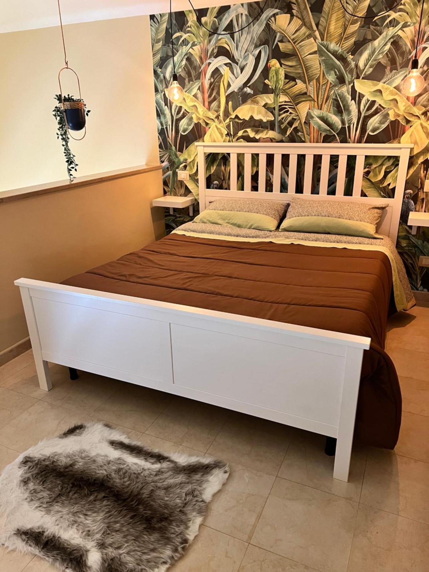 Piazzetta 42 *